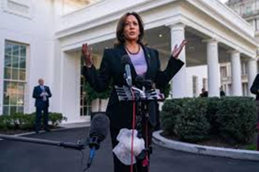 Kamala Harris Sets Her Sights on the White House During Democratic Uncertainty